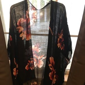 VICIDOLLS kimono.